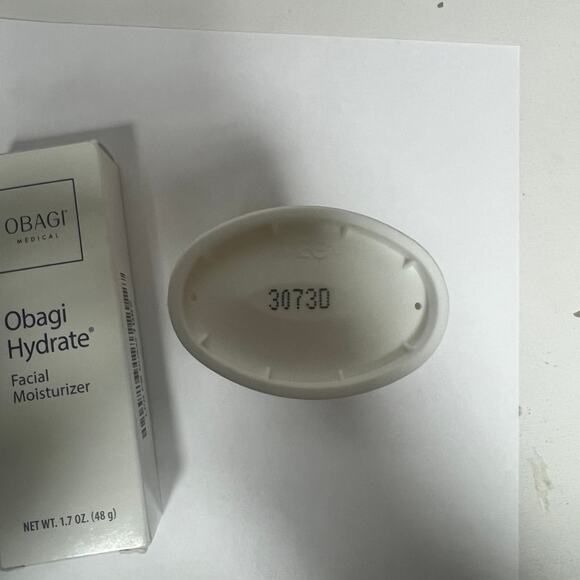 Obagi hydrate facial moisturizer - Picture 3 of 4